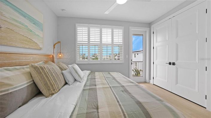 Image No.8-4 Bed Property for sale