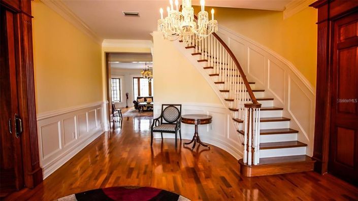 Image No.11-4 Bed Property for sale