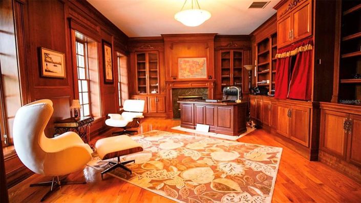 Image No.13-4 Bed Property for sale