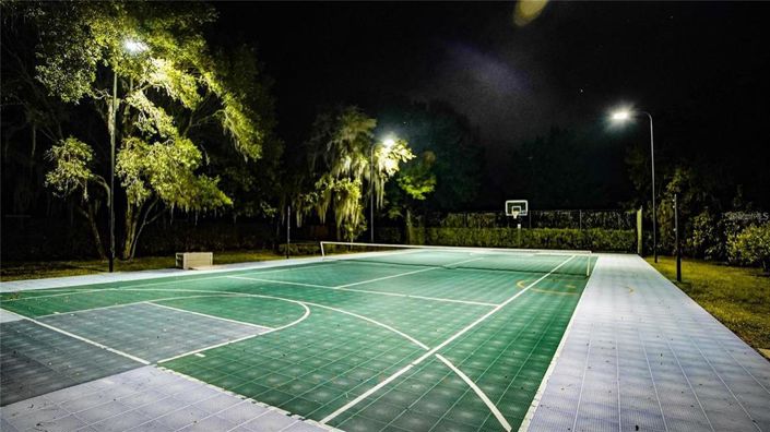 Image No.30-4 Bed Property for sale