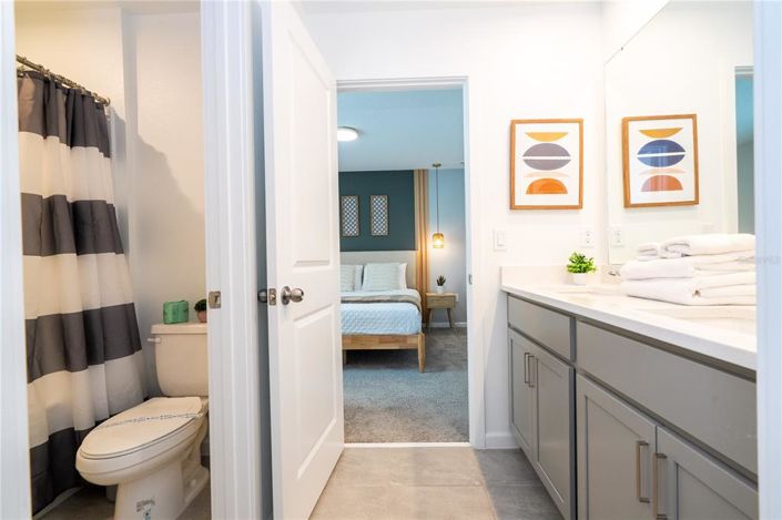 Image No.56-6 Bed Property for sale