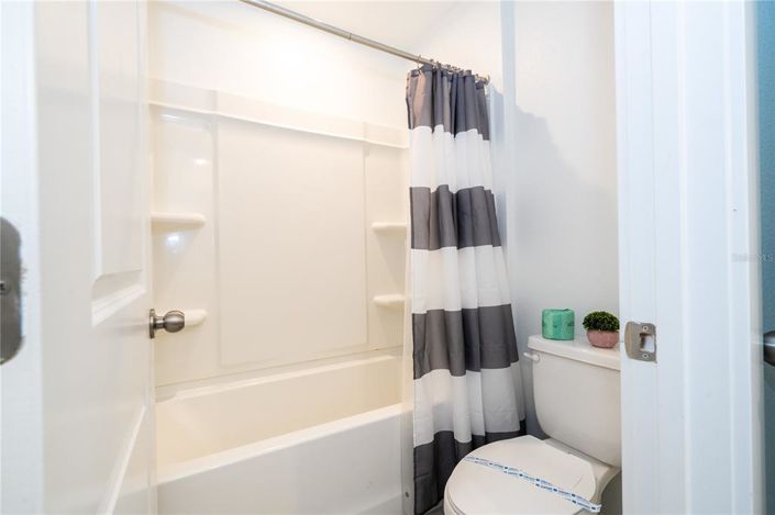 Image No.58-6 Bed Property for sale