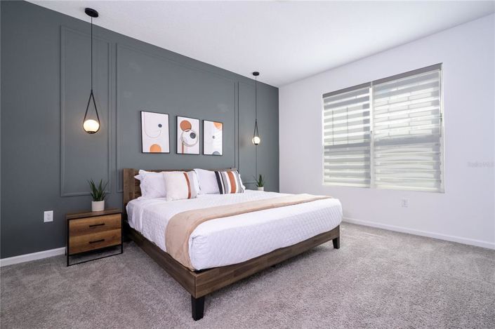 Image No.6-6 Bed Property for sale