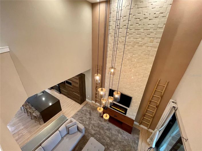 Image No.9-4 Bed Townhouse for sale