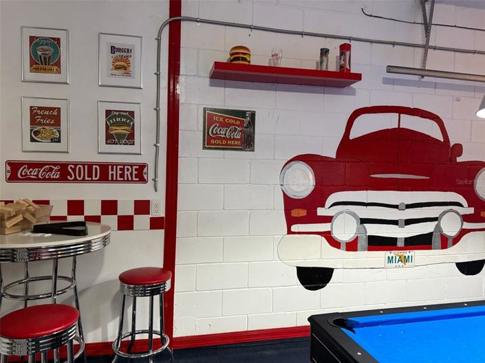 Image No.17-4 Bed Property for sale