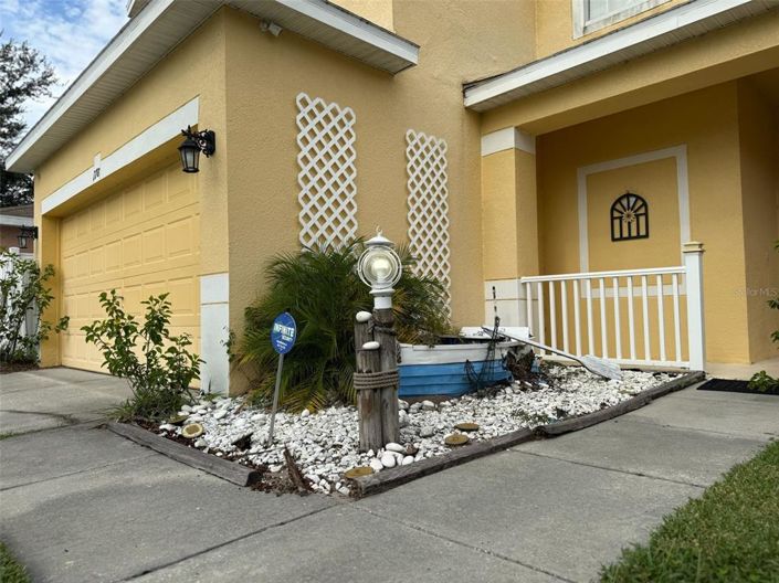 Image No.2-4 Bed Property for sale