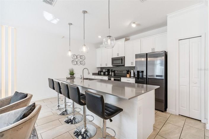 Image No.8-4 Bed Townhouse for sale