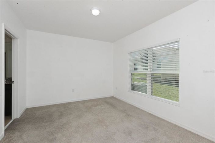 Image No.17-4 Bed Property for sale