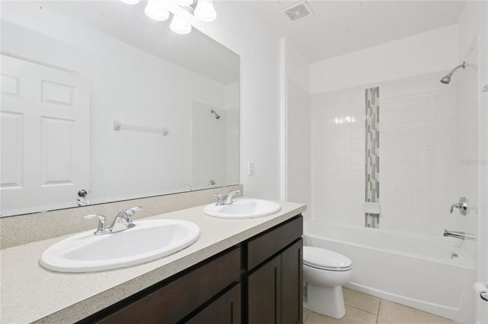 Image No.21-4 Bed Property for sale