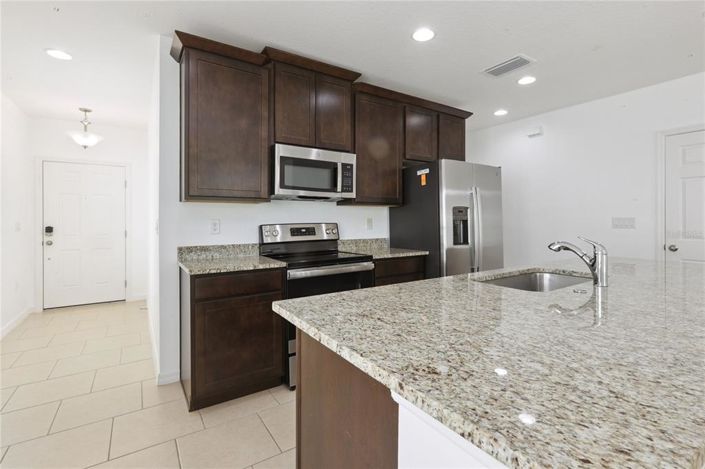 Image No.6-4 Bed Property for sale