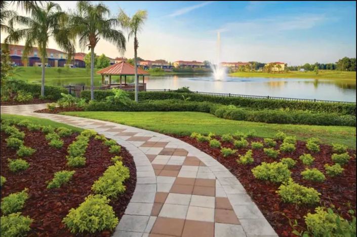 Image No.14-3 Bed Townhouse for sale