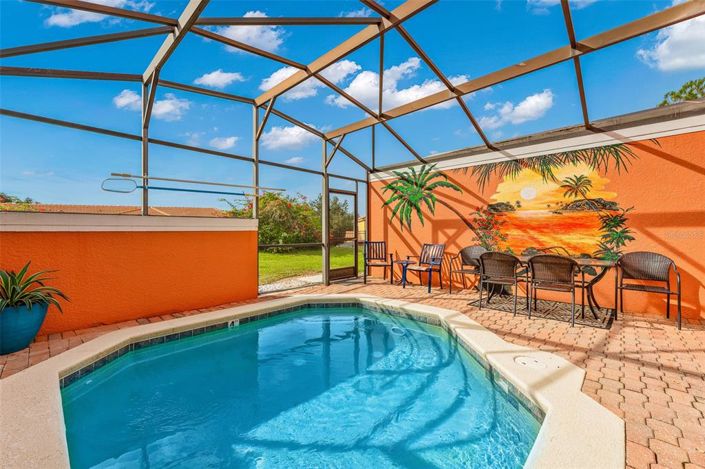 Image No.2-3 Bed Townhouse for sale