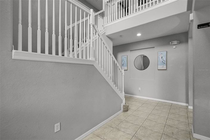 Image No.30-5 Bed Property for sale