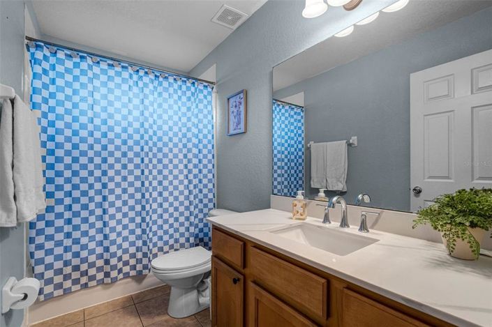 Image No.37-5 Bed Property for sale