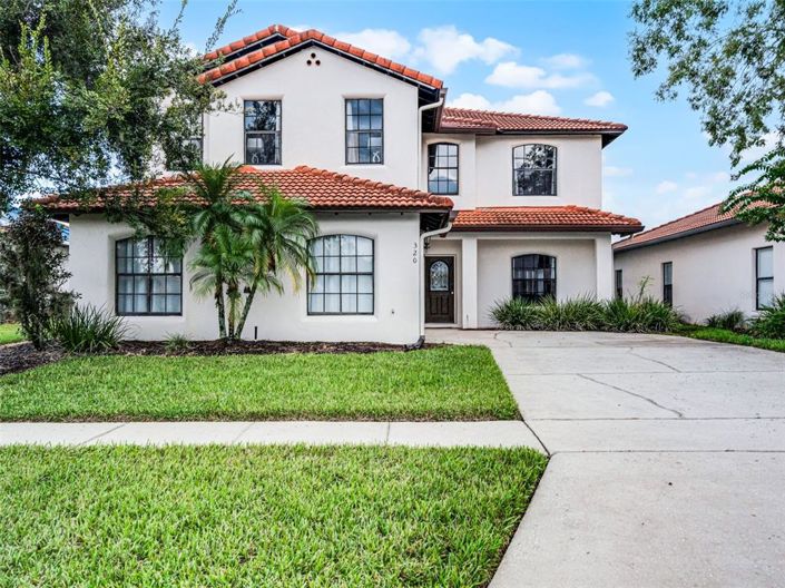 Image No.44-5 Bed Property for sale