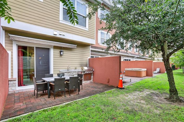 Image No.33-4 Bed Townhouse for sale