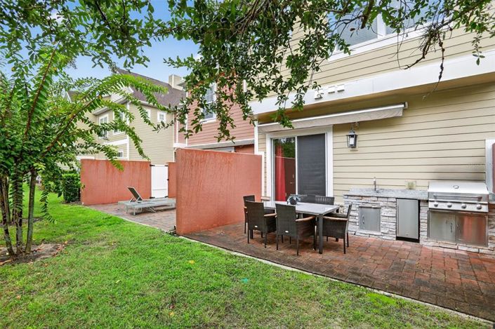 Image No.35-4 Bed Townhouse for sale