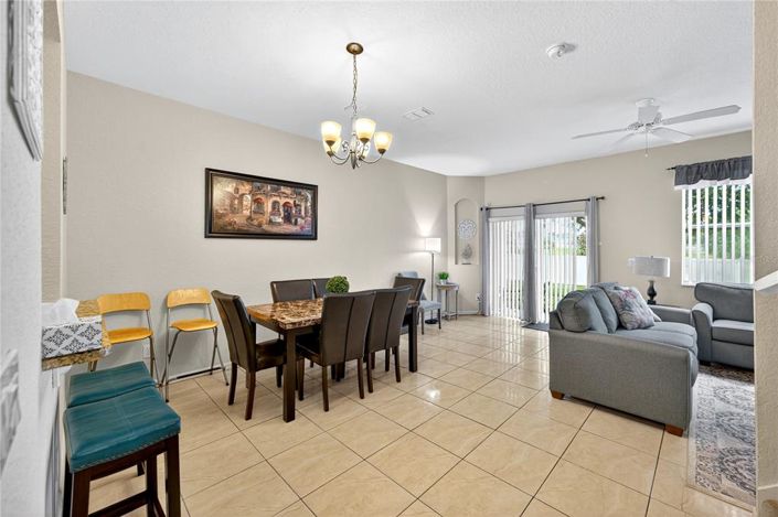 Image No.11-3 Bed Townhouse for sale