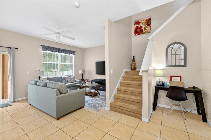 Image No.17-3 Bed Townhouse for sale