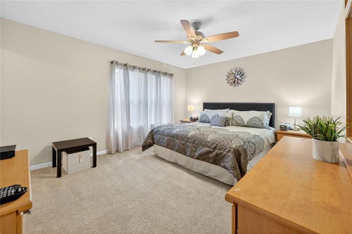 Image No.20-3 Bed Townhouse for sale