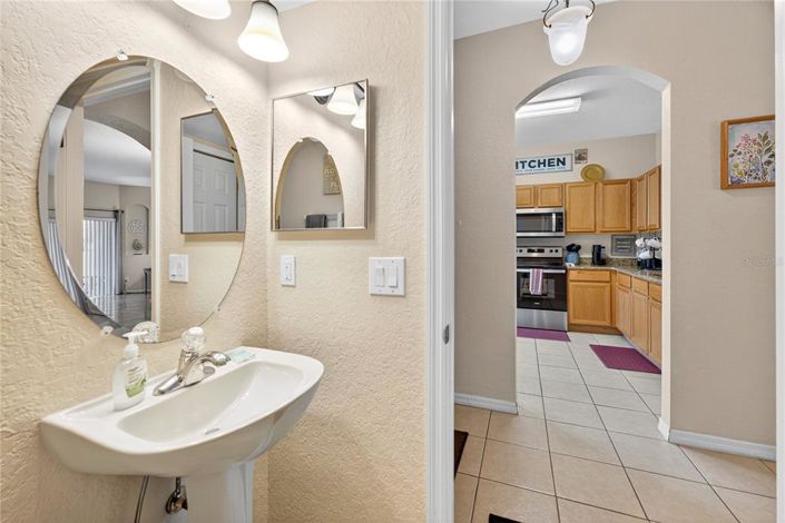 Image No.28-3 Bed Townhouse for sale