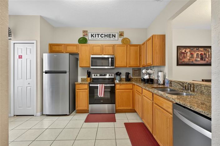 Image No.6-3 Bed Townhouse for sale