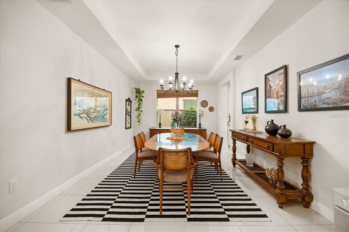 Image No.13-6 Bed Property for sale