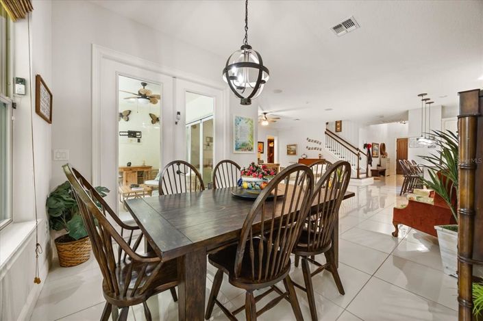 Image No.15-6 Bed Property for sale