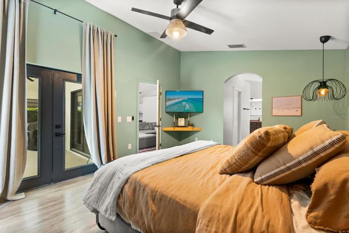 Image No.21-4 Bed Property for sale