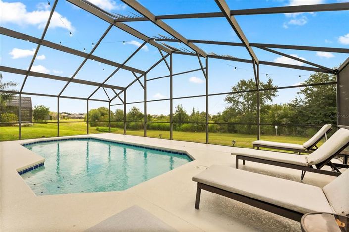 Image No.26-4 Bed Property for sale