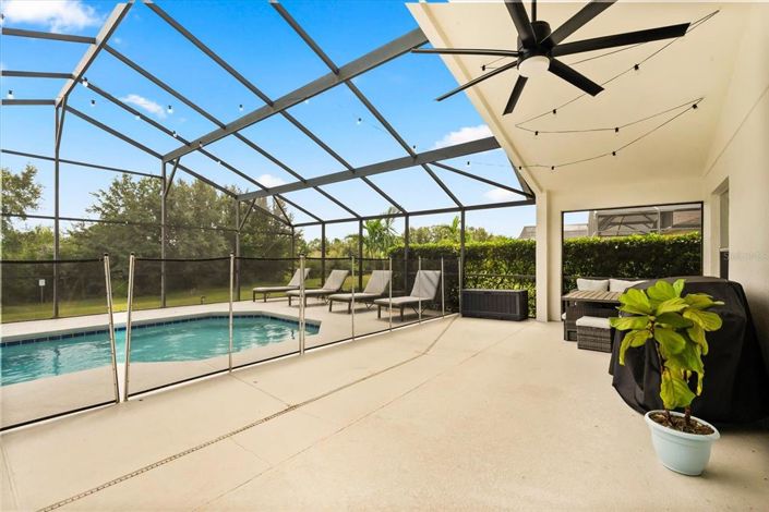 Image No.28-4 Bed Property for sale