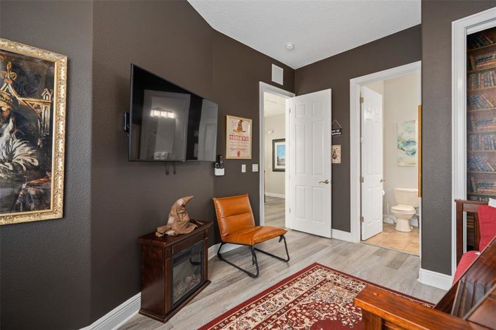 Image No.46-5 Bed Property for sale