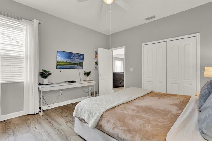 Image No.14-5 Bed Property for sale