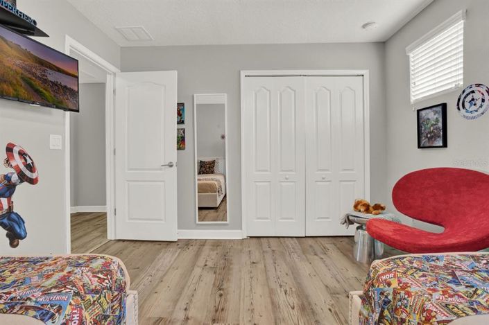 Image No.18-5 Bed Property for sale