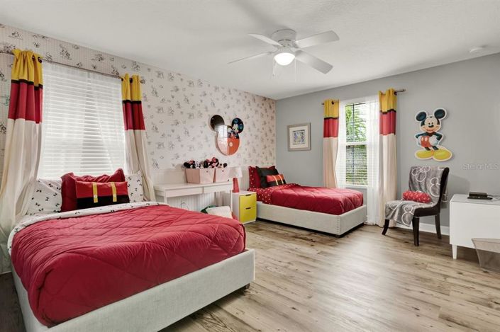 Image No.21-5 Bed Property for sale