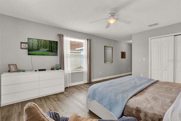 Image No.22-5 Bed Property for sale