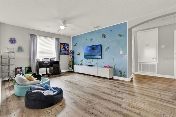 Image No.24-5 Bed Property for sale