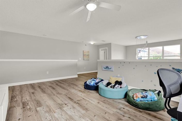 Image No.25-5 Bed Property for sale