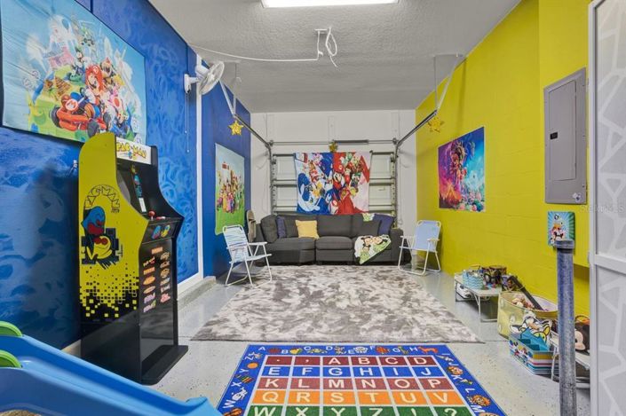 Image No.35-5 Bed Property for sale