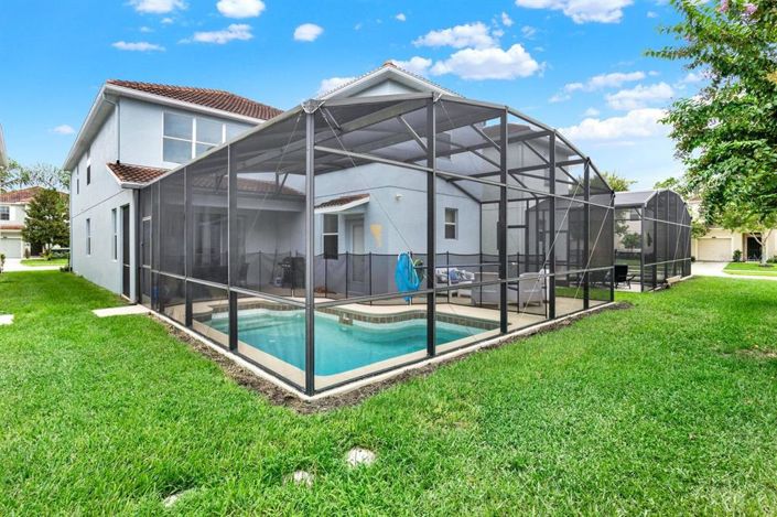 Image No.41-5 Bed Property for sale