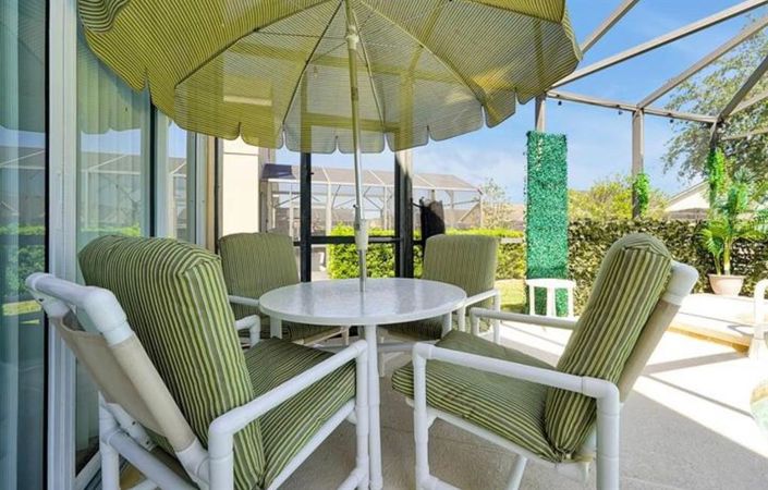 Image No.19-5 Bed Property for sale