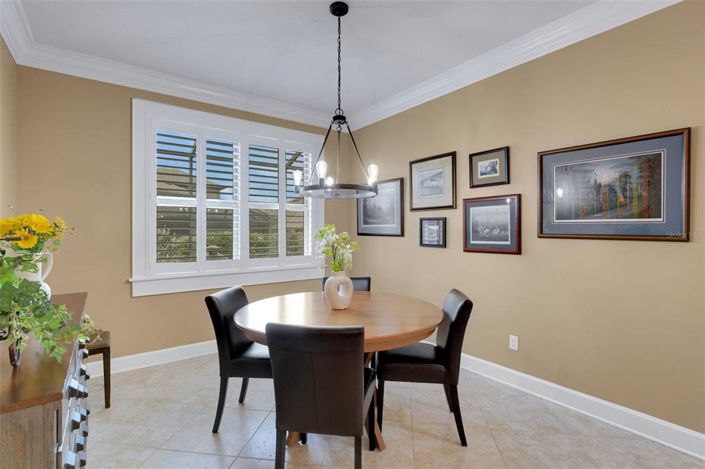 Image No.17-2 Bed Property for sale