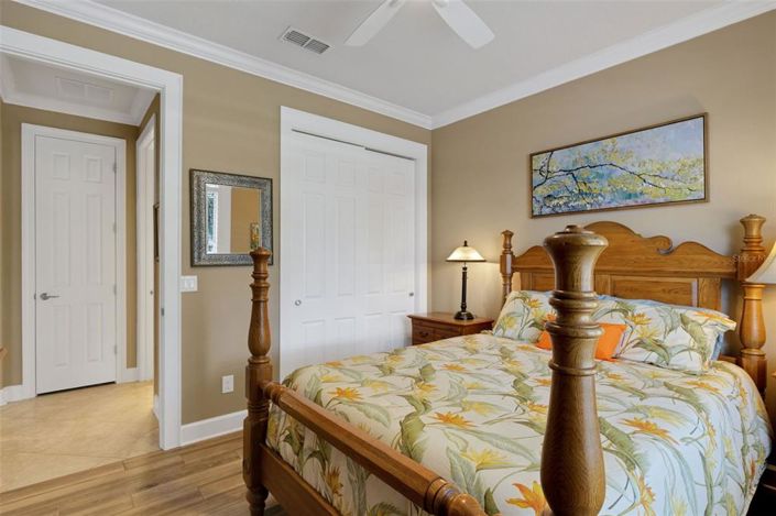 Image No.32-2 Bed Property for sale