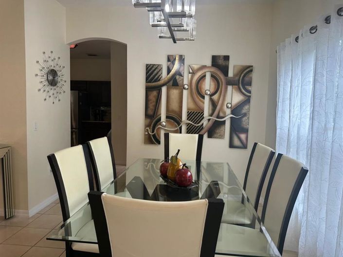 Image No.20-3 Bed Property for sale