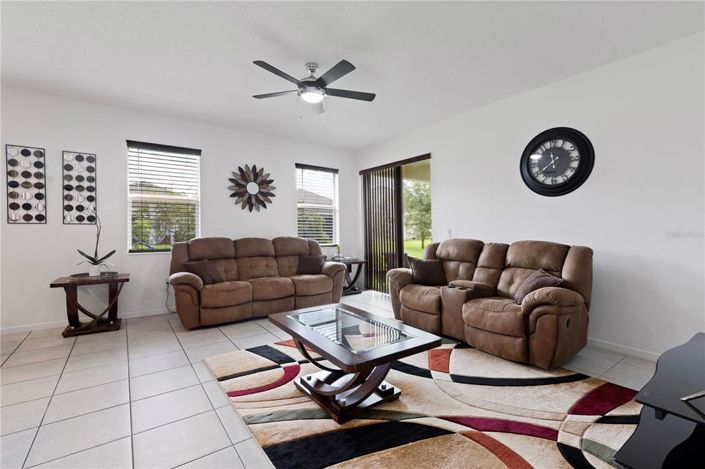 Image No.13-4 Bed Property for sale