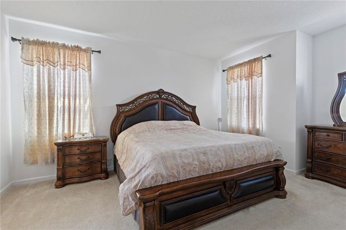 Image No.36-4 Bed Property for sale