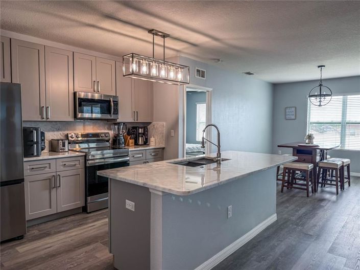 Image No.11-3 Bed Property for sale