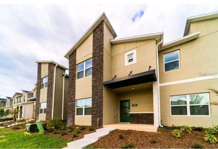 Image No.1-4 Bed Townhouse for sale