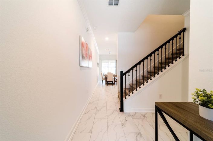 Image No.25-4 Bed Townhouse for sale