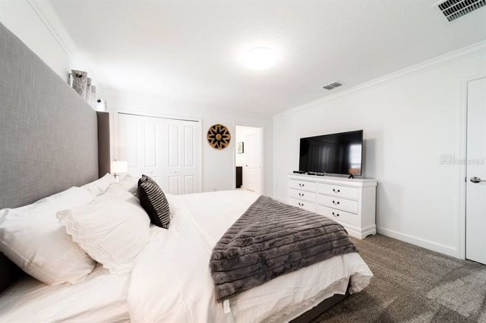 Image No.32-4 Bed Townhouse for sale